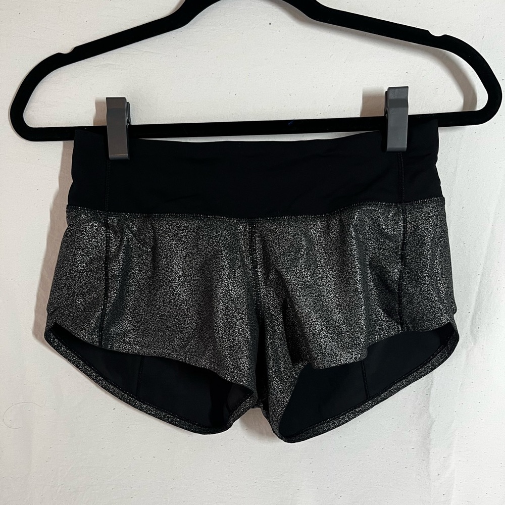 lululemon Speed Up Short Low Rise- 2inch Inseam Size 4
